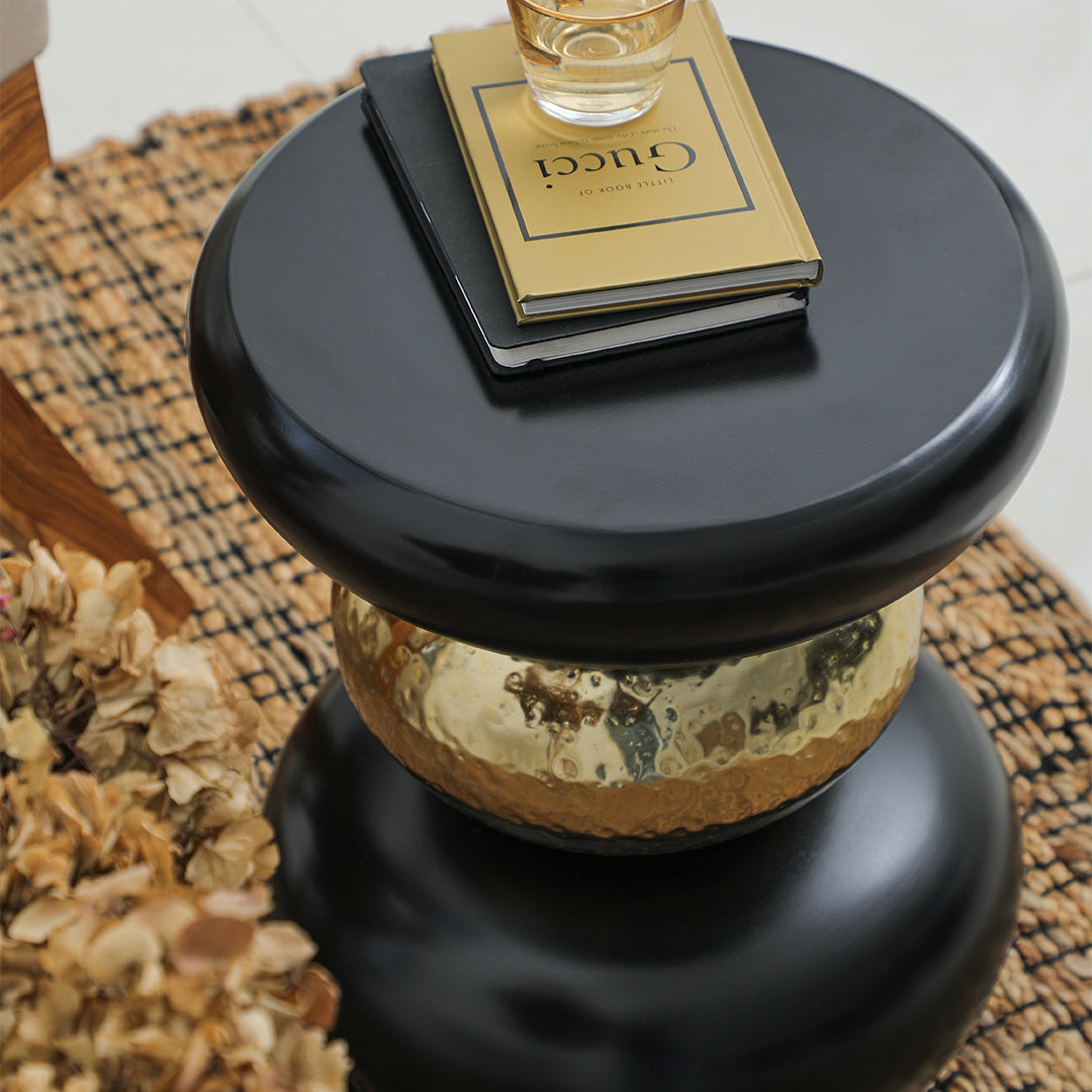 Golden Circle Table Black